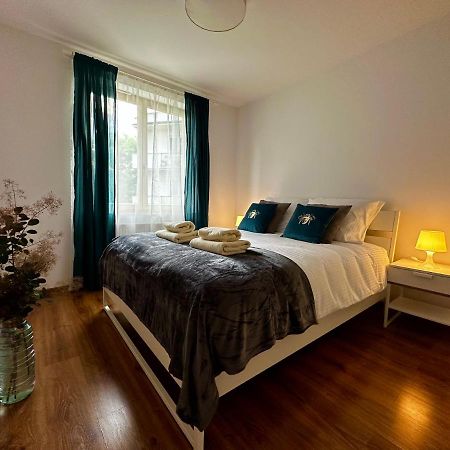 Tresor Pulaskiego Apartments Краков Экстерьер фото